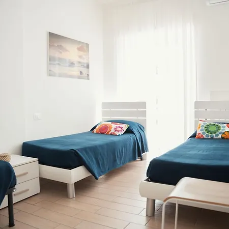 Vacanze Ganimede דירה *