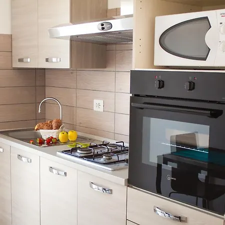 Vacanze Ganimede Apartment *